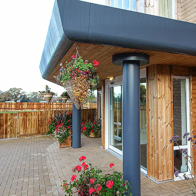 conceal bespoke aluminium round column casings mollington