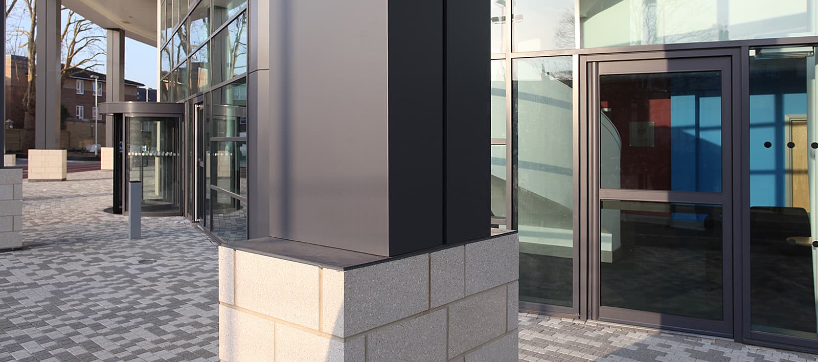 conceal-aluminium-square-column-casing-beam-casings